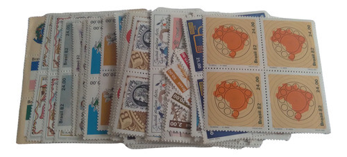 Selos Postais Brasil 1982 - 55 Quadras Diferentes + Cortesia 0