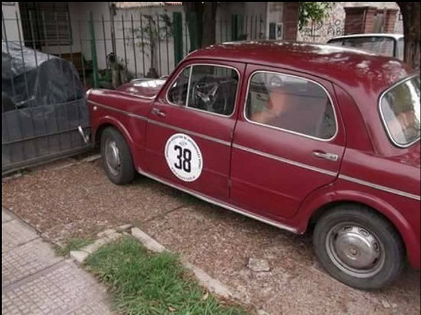 Fiat 1100 Burlete De Puerta Juego Dos Puertas !!! 0