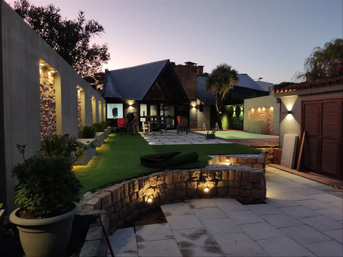 Venta Casa 5 Dormitorios Punta Gorda Prox Rambla 0