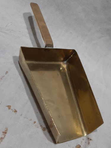 Antigua Servidora /palita De Cereales Etc.de Bronce 0