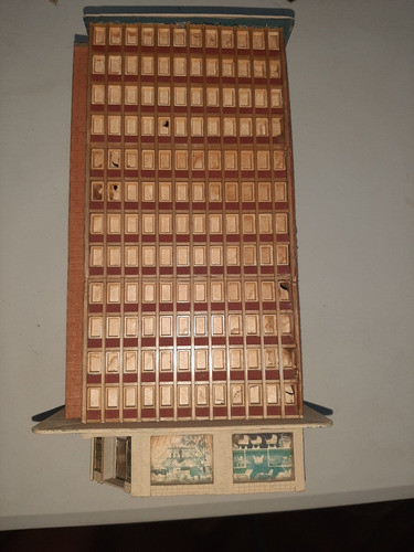 Edificio De Varios Pisos, Escala Ho 0