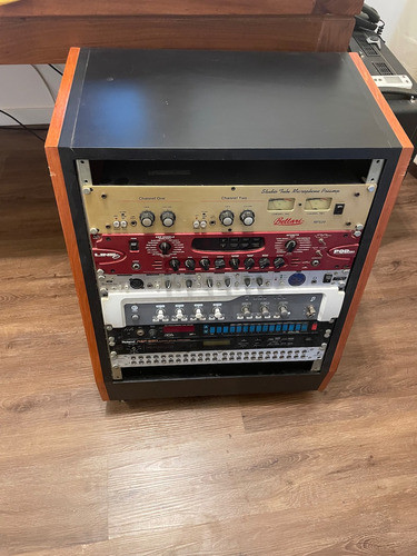 Rackera De Madera Color Roble Con Ruedas 0