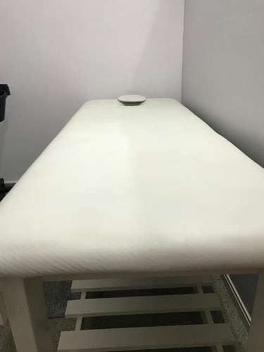 Camilla Blanca De Madera Maciza En Excelente Estado. 0