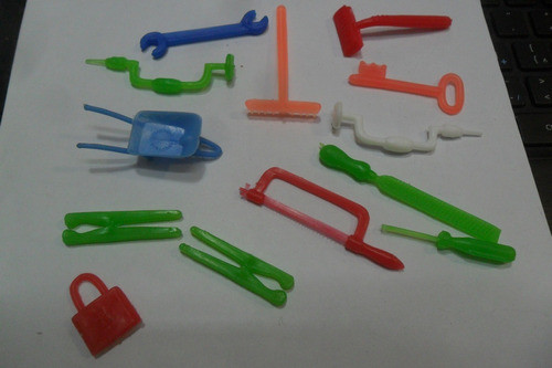 Herramienta Candado Llave Maqueta Cotillon Carretilla Miniat 0