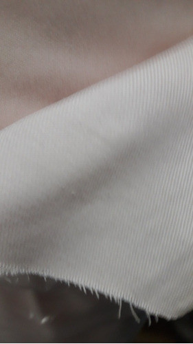 Gabardina 97% Algodon,3% Elastano..color Lila 0