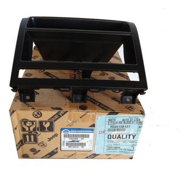 Moldura Painel Central Radio Fiat Strada 2010 2011 2012 7354 2 Moldura Painel Central Radio Fiat Strada 2010 2011 2012 7354 2