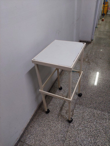 Mesa Con Ruedas 44x76x33 0