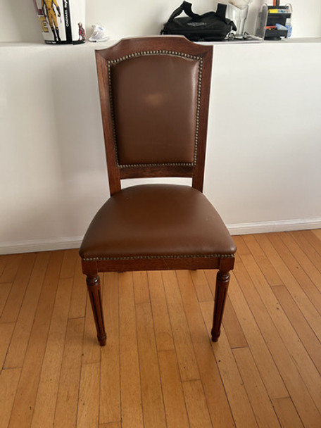 Silla Madera Antigua De Cuero Tachuelas Decorativa Negociabl 0