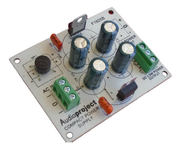 Fuente Simétrica Regulada 9+9vcc 1 A - Sin Trafo 0