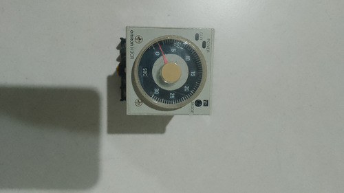Temporizador Omron H3cr Con Zócalo Incluido 0