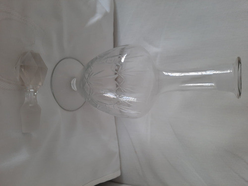 Decantador De Cristal Tallado Antiguo 0