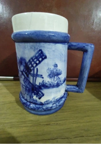 Antiguo Chopp De Porcelana Holanda 0
