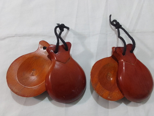 2232- Castañuelas De Madera 0
