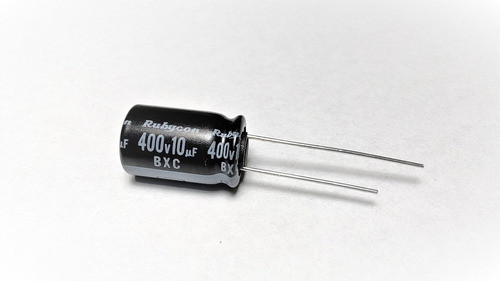 Capacitor 10 Uf 10uf 400v Electrolitico Radial 10x16mm 0