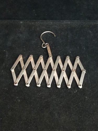 Antigua Percha De Viaje Plegable Metalica 0