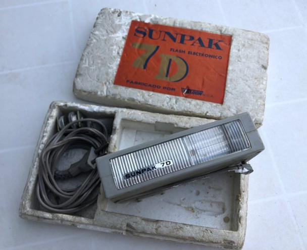 Flash Sunpak 7d Antiguo Para Camara Buen Estado Con Cables 0