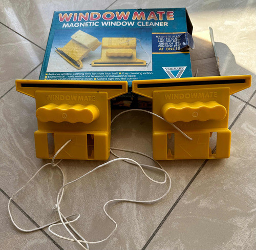 Limpia Vidrios Magnetic Window 0