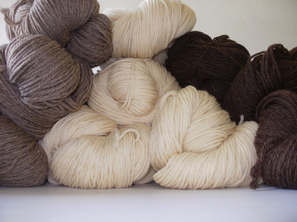 Hilado 100% Lana 2 Y 3/6 Para Agujas/telar. 1 Kg. 3 Colores 0 Hilado 100% Lana 2 Y 3/6 Para Agujas/telar. 1 Kg. 3 Colores 0