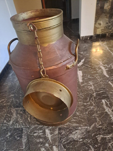 Tacho Lechero Antiguo Bien Conservado 0