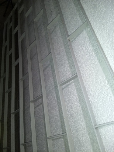 Tres Rejas Para Ventanas 0