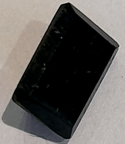 Cristal De Turmalina Facetada Verde 8 Mm X 6 Mm 2 Kilates 0