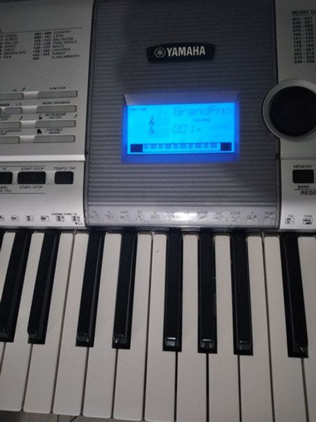Organo Yamaha Psr E403 0