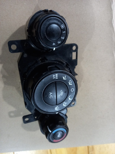 Comando Aire  Ford Fiesta Kinetic 0