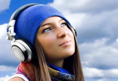 Radio Online  Web  Facebook 500 Oyentes + App 0