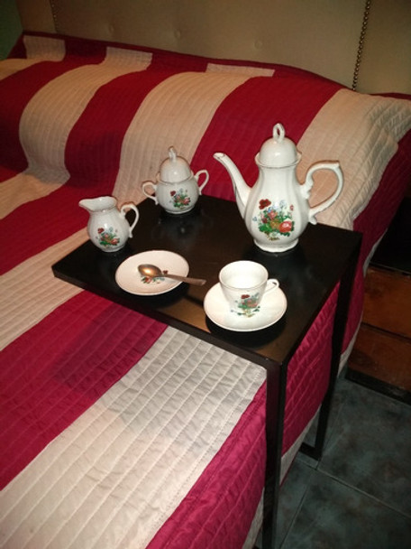 Mesa De Arrime Auxiliar Hierro Y Chapa 0