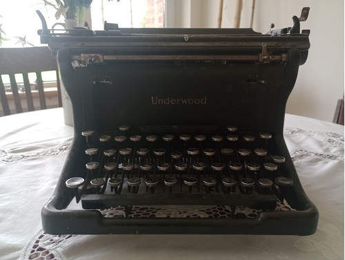 Máquina De Escribirunderwood 0