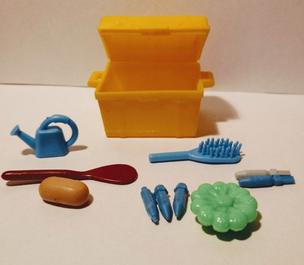 Lote Playmobil Cofre Con Accesorios De Cocina, Baño Y Jardín 0