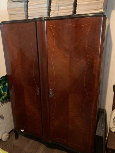 Placard Estilo Luis Xv. 0