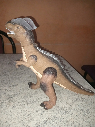 Dinosaurio Con Luz Y Movimiento 28cm Alto 45cm Largo 0
