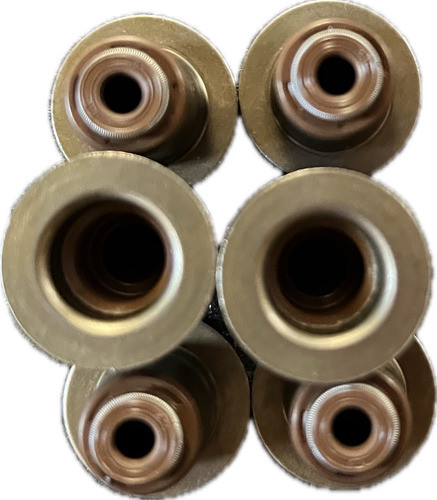 Retenes De Válvulas Dfsk C31 C32 C35 0