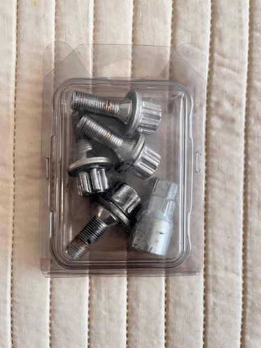 Tuercas De Seguridad Para Peugeot 0