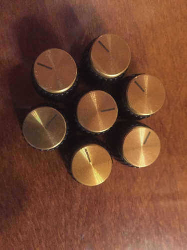 Perilla Generica Dorada Compatible Con Amplificador Marshall 0