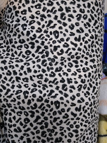 Gabardina Animal Print 0