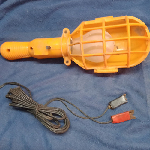 Lampara De Mecánico Plástico 12 Volts Con Interruptor 0
