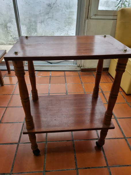 Mesa Auxiliar De Madera Con Ruedas De Dos Pisos 0
