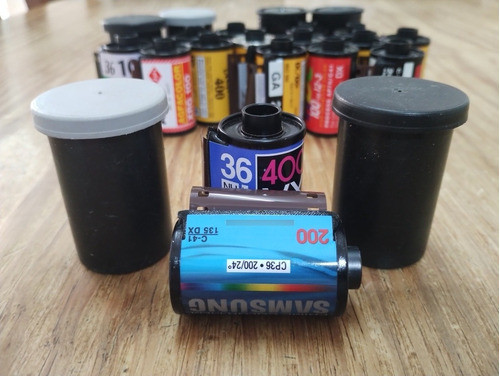 Chasis Vacío 35mm X 50u Listos Para Empalmar, Varias Marcas 0