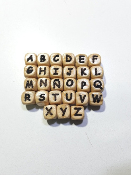 Letras De Madera Cuadrada Para Armar Porta Chupete Artesania 0