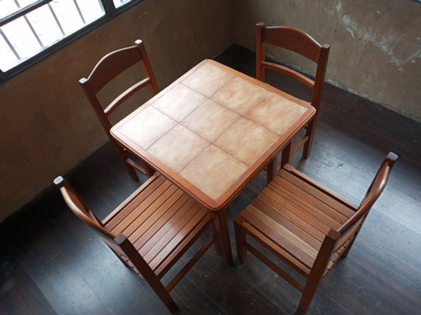 Desayunado Mesa Chica Multiuso 4 Sillas Madera 0