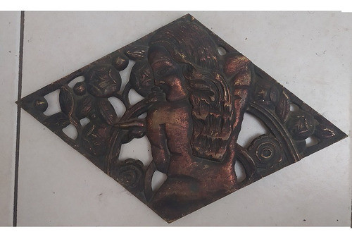 Antiguo Ornamento De Bronce 0