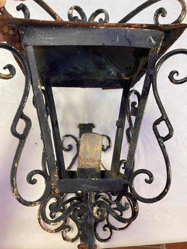 Antiguo Farol En Hierro 0