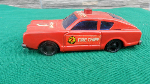 Antiguo Auto Coupé Ford Taunus Chapa Marca Cocco Ind Arg 0