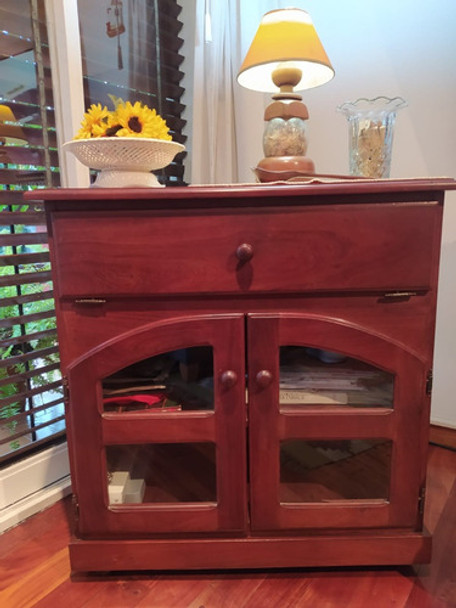 Mueble Con Estantes Y Puertas 0