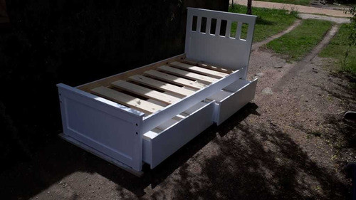 Cama Una Plaza De Madera Maciza Laqueadas En Pu Poliuretano 0