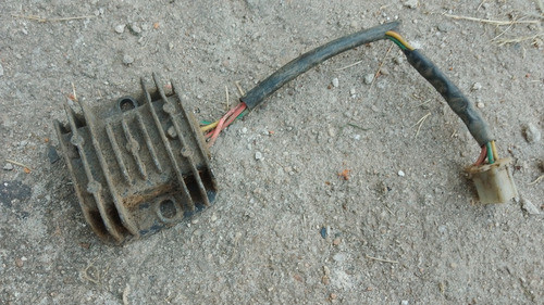 Regulador De Corriente De Yumbo Skua 200 Cc. Funcionando 0