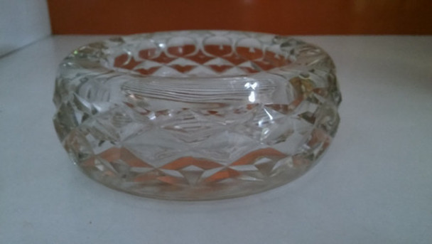 Cenicero De Vidrio Tallado 0