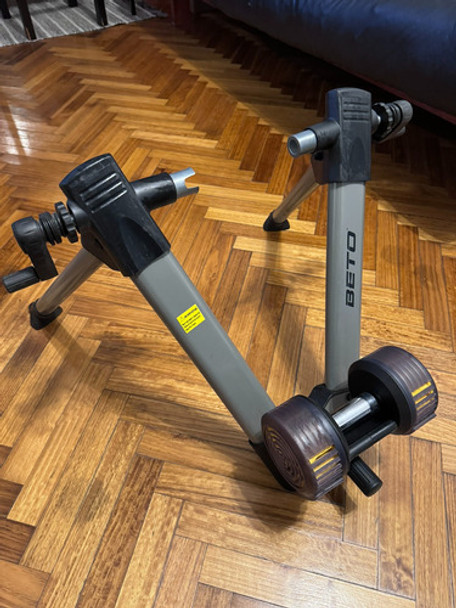 Entrenador Rodillo Para Bicicleta Beto Tr-001 Importado 0 Entrenador Rodillo Para Bicicleta Beto Tr-001 Importado 0